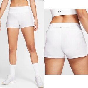 Nike Women's Crew Running Shorts White Reflective Silver Sz X-Large